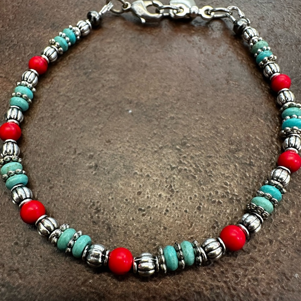 Turquoise and Red Howlite Beaded Bracelet